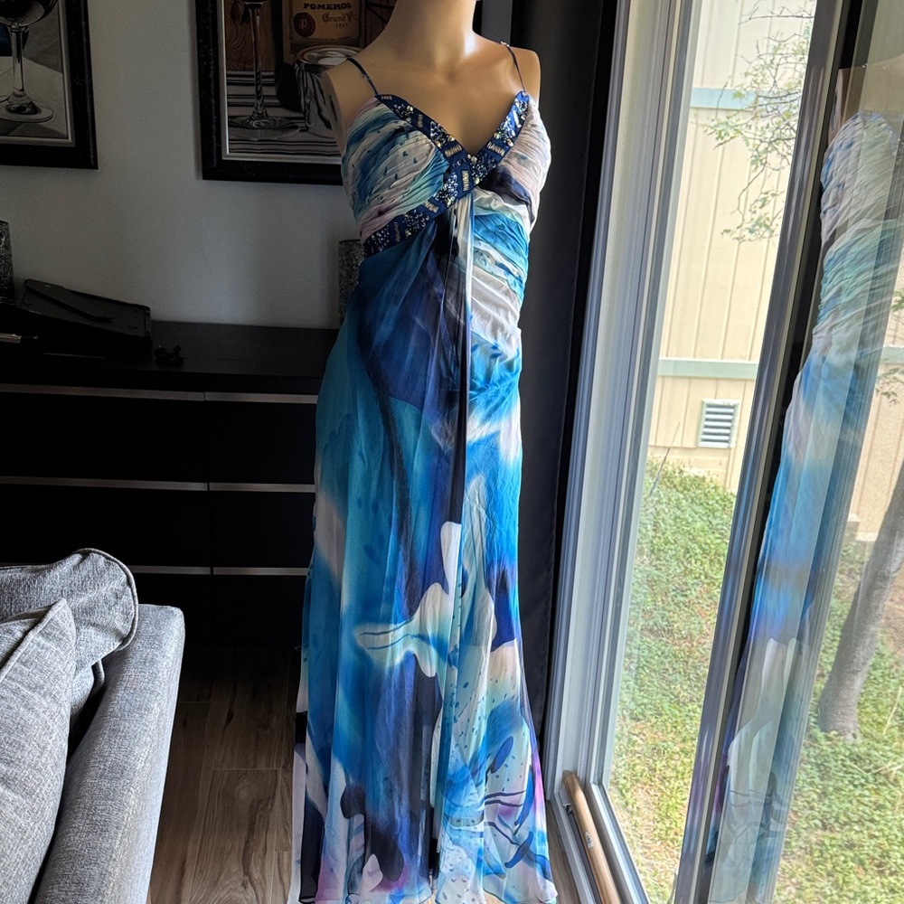 Elegant Blue and White Maxi Dress {9}